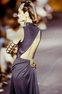 Michelle_Legare_Chanel_Couture_FW1989_12.jpg