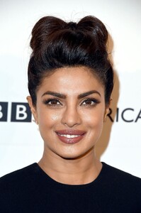 Priyanka_BAFTA_2016_281129.jpg