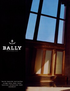 Sorrenti_Bally_Fall_Winter_2009_10_05.thumb.jpeg.9344ed6f4bac819ef0dab938f65f855d.jpeg