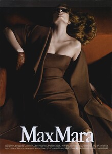 Sorrenti_Max_Mara_Fall_Winter_2009_10_02.thumb.jpeg.ed9e5924bbc18d0bce7cddbfbe22e09c.jpeg