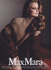 Sorrenti_Max_Mara_Fall_Winter_2009_10_04.thumb.jpeg.ec8727893ba4ac35f267a8b4fd14fce3.jpeg