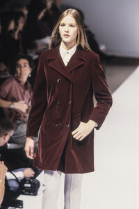 Sportmax1996WomenRTW76.thumb.jpg.5d909e9aec01e57ee9f3a6fd3a9dcdf6.jpg
