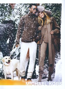 Testino_Michael_Kors_Holiday_2011_03.thumb.jpg.85059b4b0bfdaa05cb6574b1e258f37b.jpg