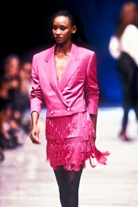 Versace SS 1990 02.jpg