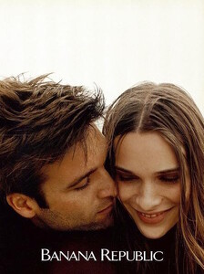 bananarepublic97fw2.jpg.2fef5255ac78a5ae739292257da39fad.jpg