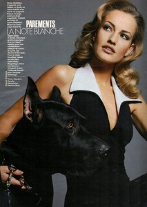 elle_fr_mar_1992_21.thumb.jpg.3271a4eb35a84714b6fae83fc44a2f99.jpg