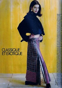 french-elle-27041992-4.thumb.jpg.3ea562d82fac2be88976f279b5e66d6e.jpg