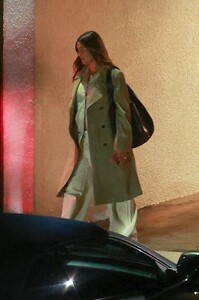hailey-rhode-bieber-at-shu-sushi-house-unico-in-pacific-palisades-06-06-2024-2.jpg