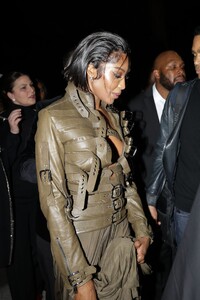 naomi-campbell-at-furiosa-after-party-on-the-croisette-in-cannes-05-15-2024-3.jpg
