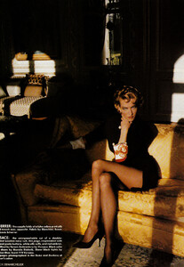 patitz_VOGUE_UK_APR_90_exalted_states_byPatrickDemarchelier_tfs__scan_mojopin6.thumb.jpg.716c822b8e734c843605bcf68a01b1a4.jpg