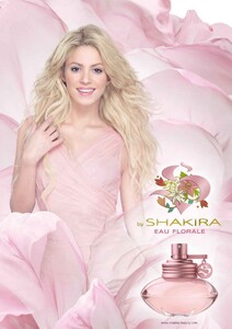 shakira-2.thumb.jpg.53f6f4e89707978c1aab44df5c9bede6.jpg
