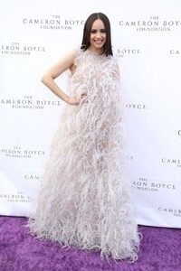 sofia-carson-cameron-boyce-foundation-s-3rd-annual-cam-for-a-cause-gala-at-the-beehive-in-los-angeles-06-02-2024-0.jpg
