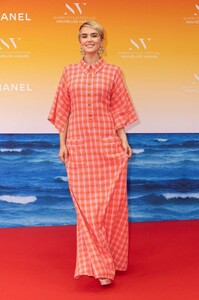 zoey-deutch-at-2nd-nouvelles-vagues-international-biarritz-film-festival-opening-ceremony-06-18-2024-2.jpg