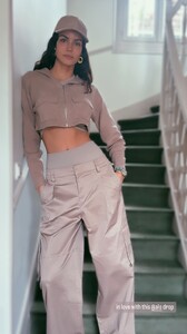 [2024.07.03] sofiaresing_449661476_827517102641773_5219474140200629943_n.jpg