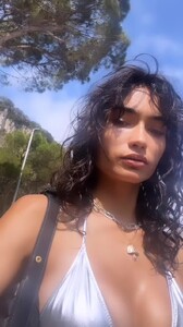 [2024.07.04] kellygale_6D43E4CF6355569F612F7F39EA2632A4_video_dashinit.jpg