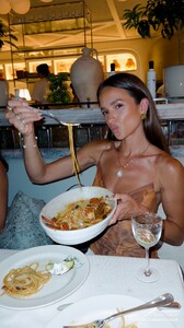 [2024.07.09] helenowen_450480153_494269652989438_7408604733098724370_n.jpg