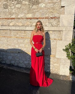 [2024.07.09] helsastudio_450238130_1578360686436461_1620487779479384779_n.jpg