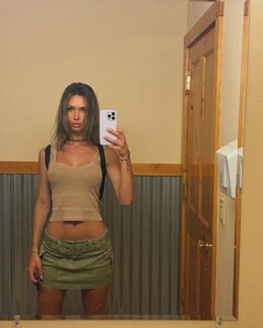 [2024.07.09] rachelc00k_450417612_491430620035675_7368487676691593631_n.jpg