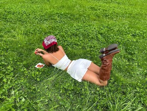 [2024.07.13] carmellarose_450511894_486016890772773_4359534413065162658_n.jpg