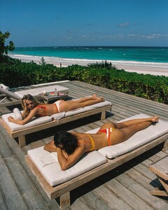 [2024.07.13] oneoneswim_451098273_18331096549132037_5418406750736750699_n.jpg