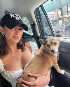 [2024.07.14] msgigiparis_451422435_1236985027443741_7119548734602011445_n.jpg