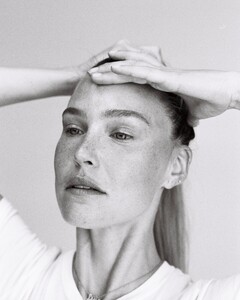 [2024.07.15] barrefaeli_451300520_18449349244041153_9144332671566392459_n.jpg