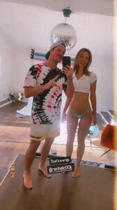 [2024.07.18] partylikejzl_FA475D6C2555719BA51120F8E110E999_video_dashinit.jpg