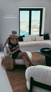 [2024.07.25] sofiaresing_s452599891_3800407250232733_7764315913922672482_n.jpg