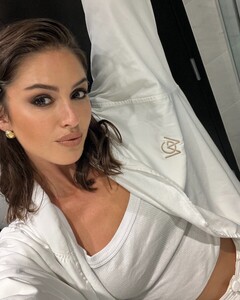 [2024.07.27] msgigiparis_453033544_484893321159984_1178191770256624160_n.jpg