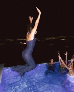 [2024.07.31] carmellarose_453606270_331331613281501_3997981552199652527_n.jpg