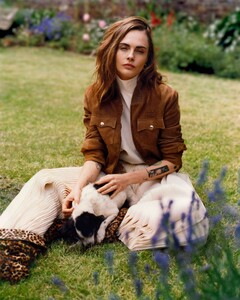 487952975_cara-delevingne-cdf4d96dfa39.jpg