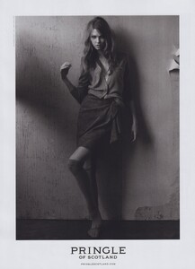 Baron_Pringle_of_Scotland_Fall_Winter_2009_10_02.thumb.jpg.1d66e4052b867ed66f5ed761ea69a7fc.jpg