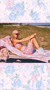 Caroline Kelley - Love Shack Fancy [2020.08.04] 10.jpg