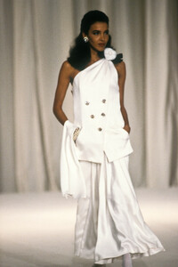 Chanel_SS1989_HC_Dalma_Callado_05.jpg