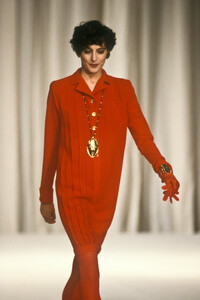 Chanel_SS1989_HC_Ines_22.jpg