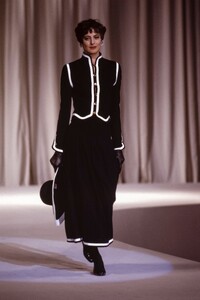 Chanel_SS1989_HC_Ines_24.jpg