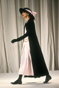 Chanel_SS1989_HC_Ines_29.jpg