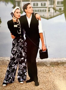 Chanel_SS1989_catalogue_02.jpg