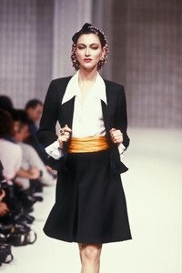 Christian Dior SS 1989 Haute Couture 023.jpg