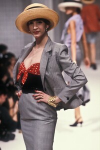 Christian Dior SS 1989 Haute Couture 024.jpg