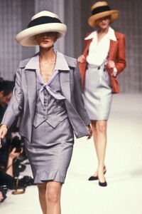 Christian Dior SS 1989 Haute Couture 032.jpg