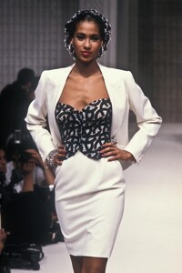 Christian Dior SS 1989 Haute Couture 036.jpg