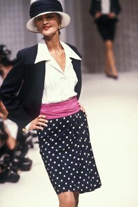 Christian Dior SS 1989 Haute Couture 044.jpg