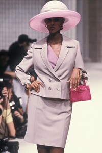 Christian_Dior_SS1989_HC_Iman_02.jpg