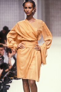 Christian_Dior_SS1989_HC_Iman_08.jpg