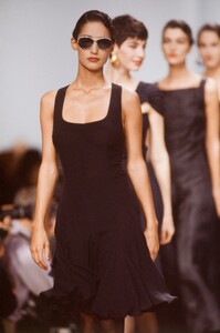 Christian_Lacroix_SS1989_Marpessa_05.jpg