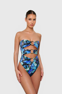 Diana_20Swimsuit_20Butterfly_20-_201365.jpeg