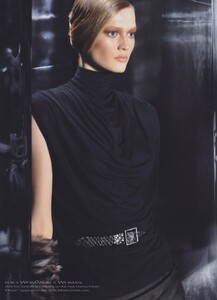 Donna_Karan_Fall_Winter_2009_10_03.thumb.jpeg.9eff8cde6aa84b55c7292d23342f2dbc.jpeg