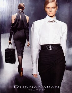 Donna_Karan_Fall_Winter_2009_10_06.thumb.jpeg.c795c717d882861e1361a8d942537bbe.jpeg