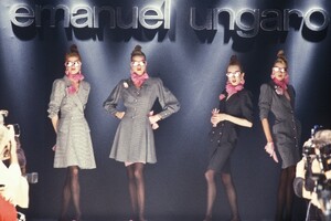 Emanuel Ungaro SS 1989 Daniela Azzone 01.jpg